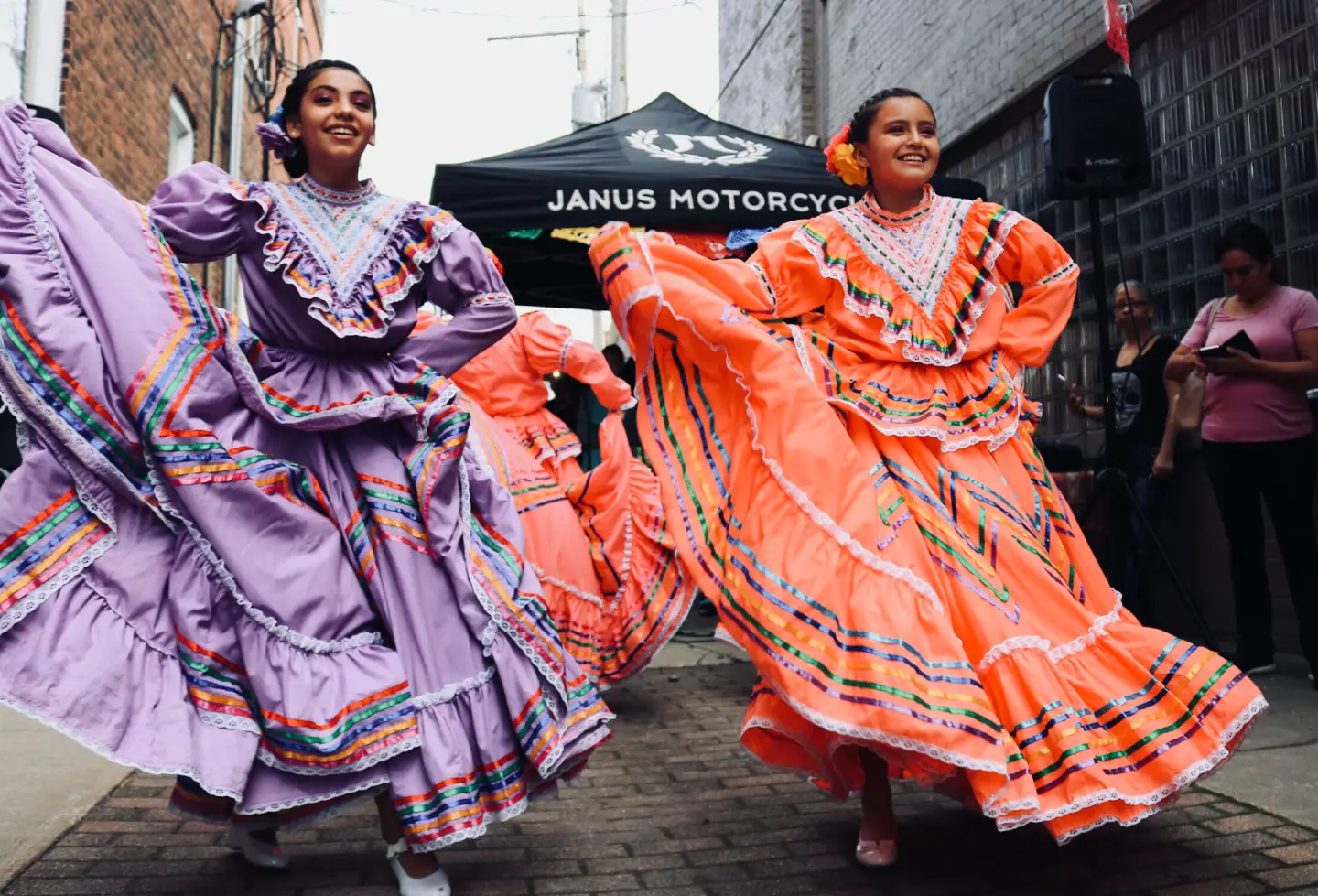 woman-dancing