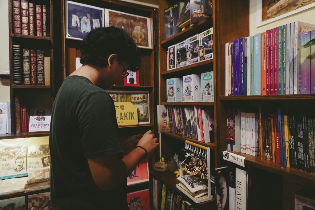 Singaporean Authors